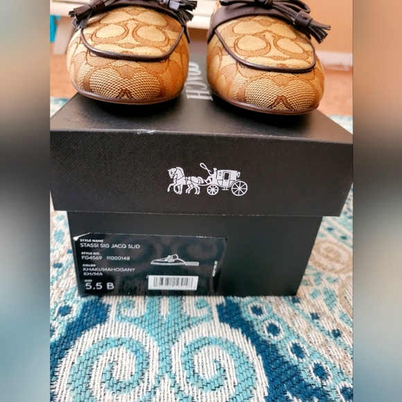 Coach Stassi Signature JACQ Slide - Picture 2 of 5